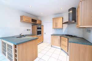 Dining Kitchen- click for photo gallery